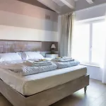 Casa Giardini 3*